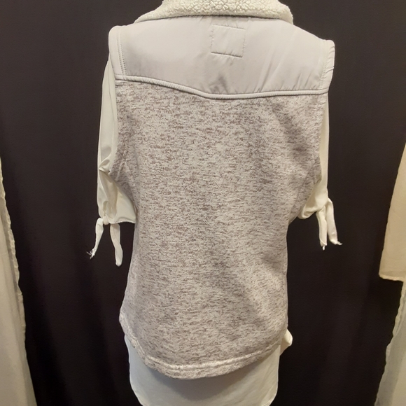 Top - Picture 3 of 3